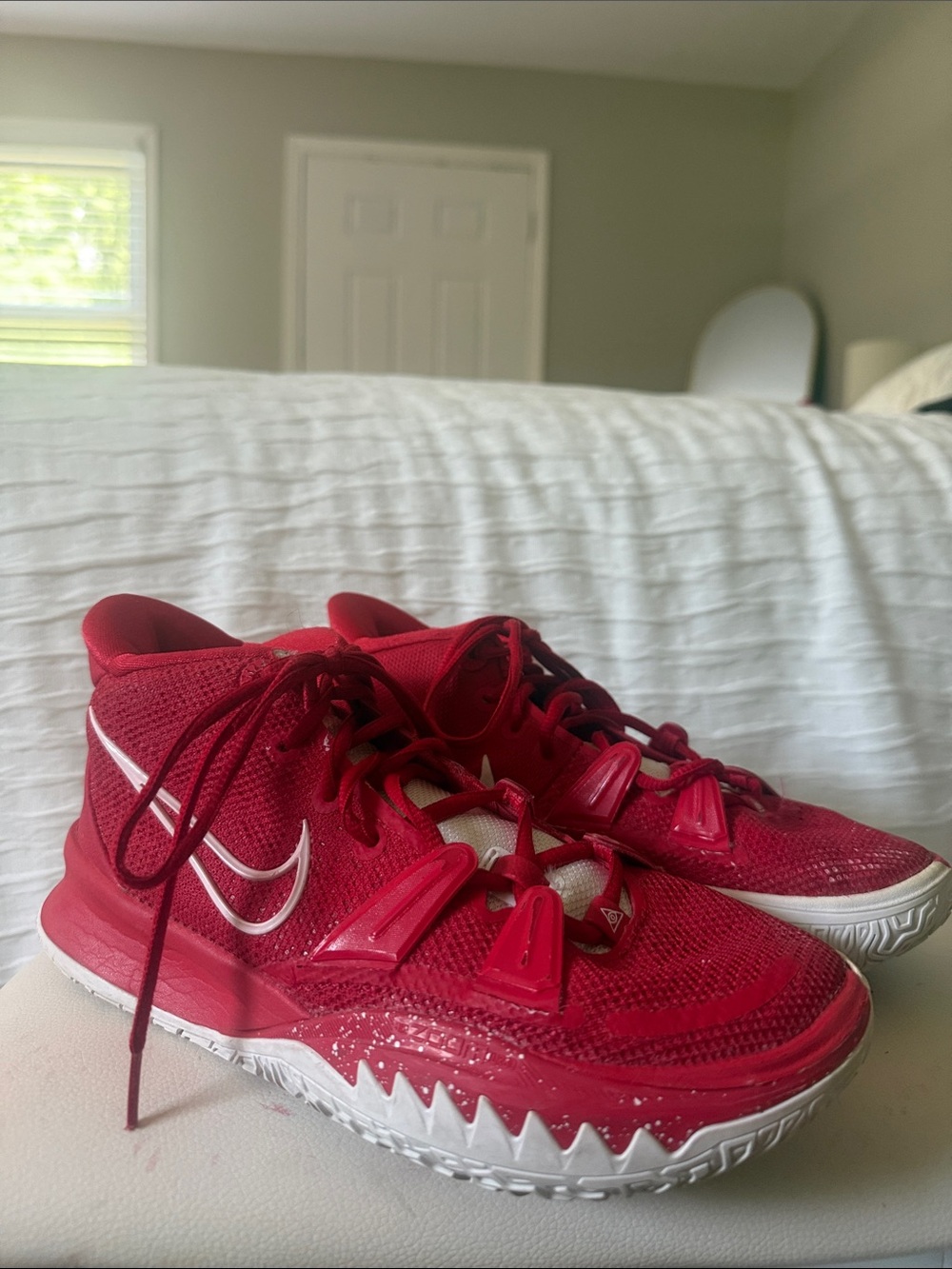 Nike Kyrie 7 Red and White Basketball/Volleyball Shoes